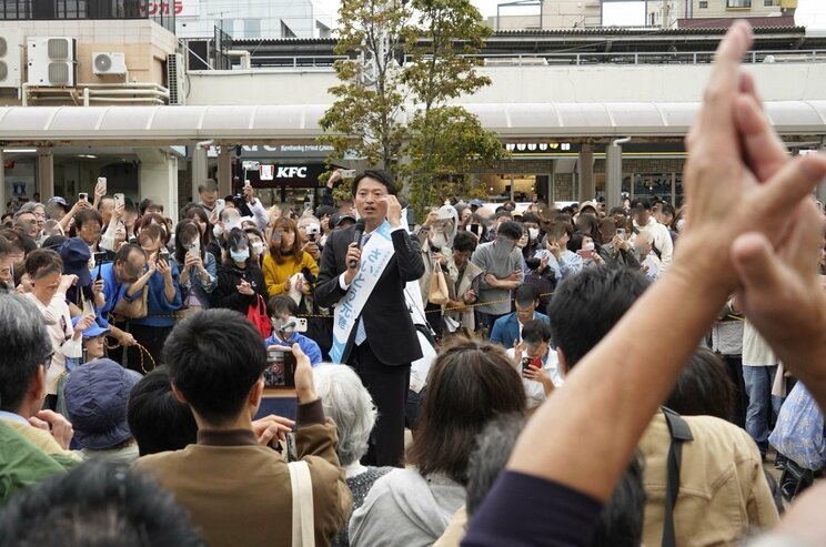 数百人が集まった15日の斎藤氏の演説会（撮影／集英社オンライン）