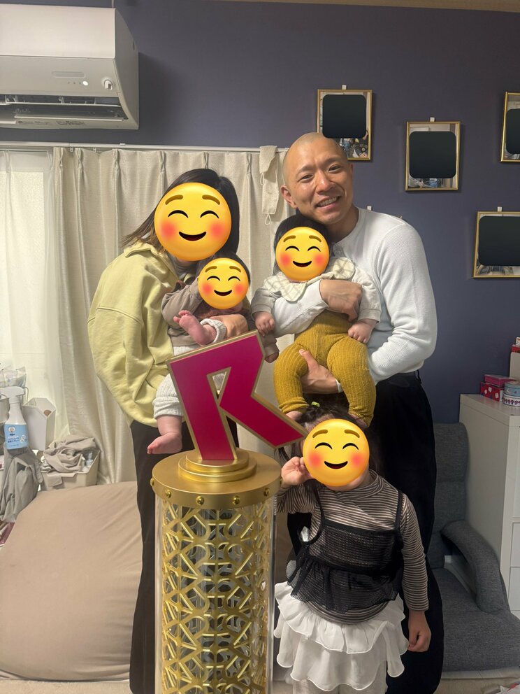 今井らいぱち、家族と優勝を分かち合う（本人SNSより）