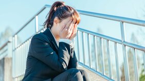 脳は「覚える」より「忘れる」ほうが苦手…職場での嫌な出来事を忘れられない体験として脳が記憶してしまうメカニズム