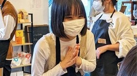 「話し方が変だ」「就活では名前を言うだけで時間を使い切って…」 吃音当事者たちがそれでも、接客をしたいと“吃音カフェ”で働くワケ