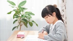 親が「勉強しなさい」と言わないのに子どもの成績がよくなる理由…「学力は遺伝に勝てるのか」親の努力の厳しい現実