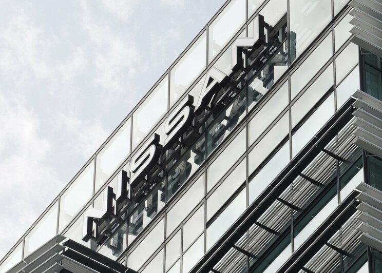 横浜駅近くにある日産グローバル本社 撮影／集英社オンライン