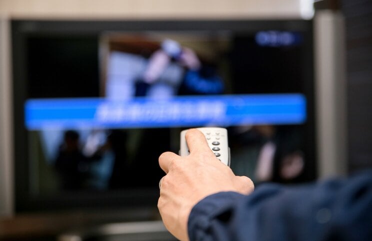 あおり記事や根拠のないデマがはびこるSNSから週刊誌のゴシップまで…人はなぜ“ウワサ”を信じてしまうのか？　情報はもはやエンタメという凋落_3