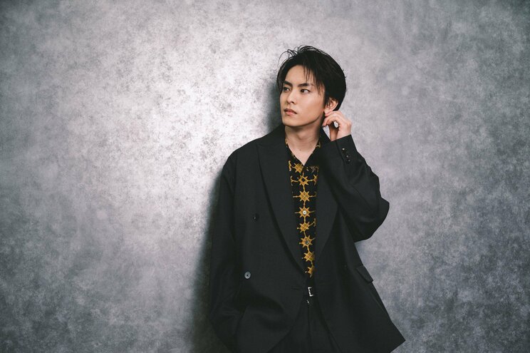 『明日、私は誰かのカノジョ』ホスト役で共演。高野洸&藤原樹、ガチの同級生だからこそ知る、互いの推しポイント_k