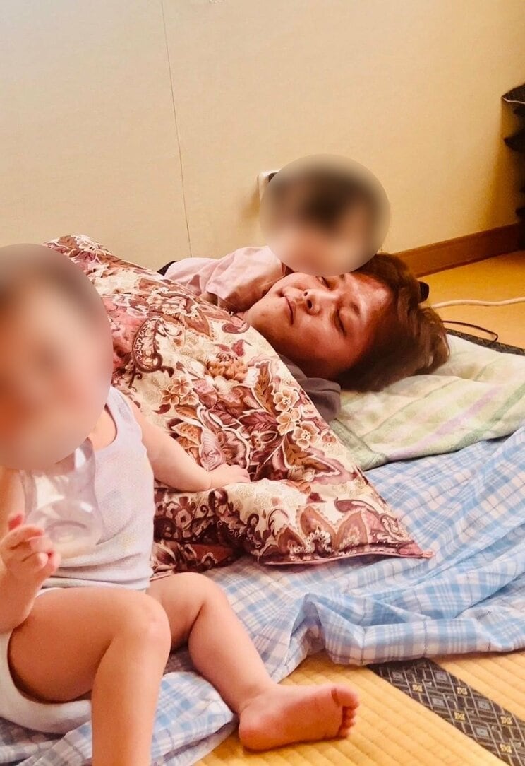 渡部さんと子どもたち(写真/本人Xより)
