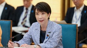 〈高市ショックで支持率＆株価が急落〉市場が警戒する「積極財政」の危うい正体と国債市場で起きている異変