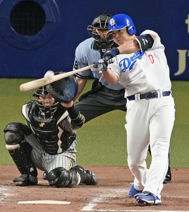 現役ドラフトで中日に移籍し、飛躍した細川