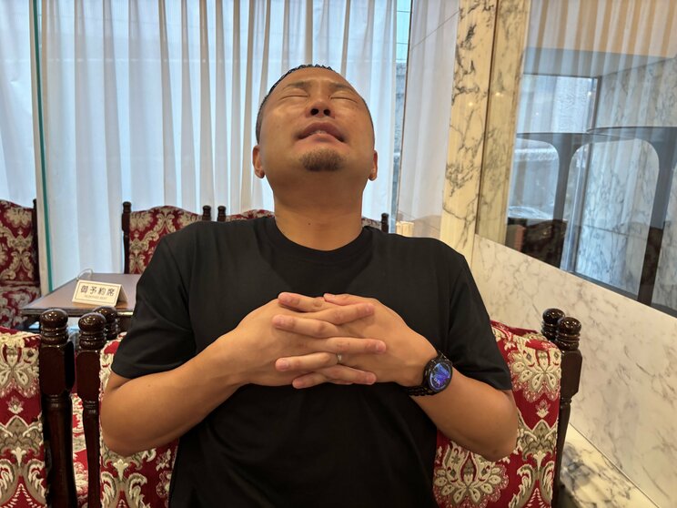 激痛を再現するHAYATO