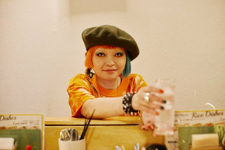 骨が飛び出るくらいの大怪我も…「あの時SNSがあったら確実に終わっていた」女芸人まちゃまちゃと、モリマン・モリ夫の衝撃的な酒カス伝説_4