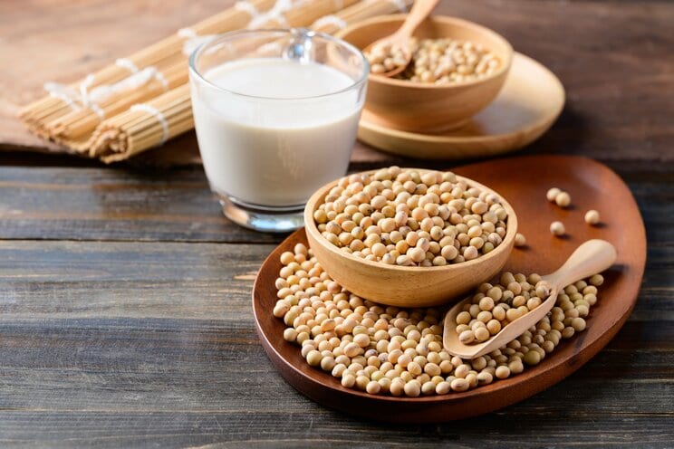 女性ホルモン類の化学構造が占める空間とよく似ている大豆（写真／shutterstock）