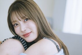 会議室の大画面に映った「破廉恥な衣装の私」…元CAグラドル・風吹ケイが語る航空会社退職の真相と妹の涙