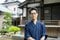 副住職の荒木貴弘さん（撮影／齋藤周造）