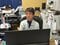 取材に応じる岡田さん（撮影／集英社オンライン）